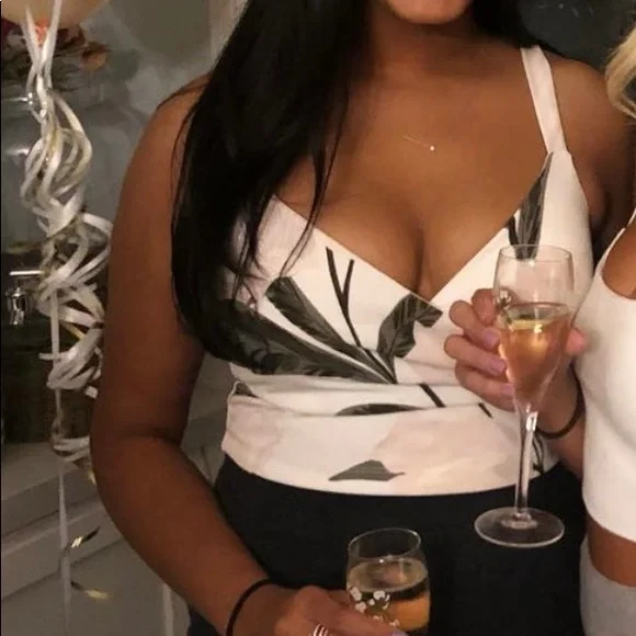 Dynamite floral wrap crop tank top - Picture 2 of 5